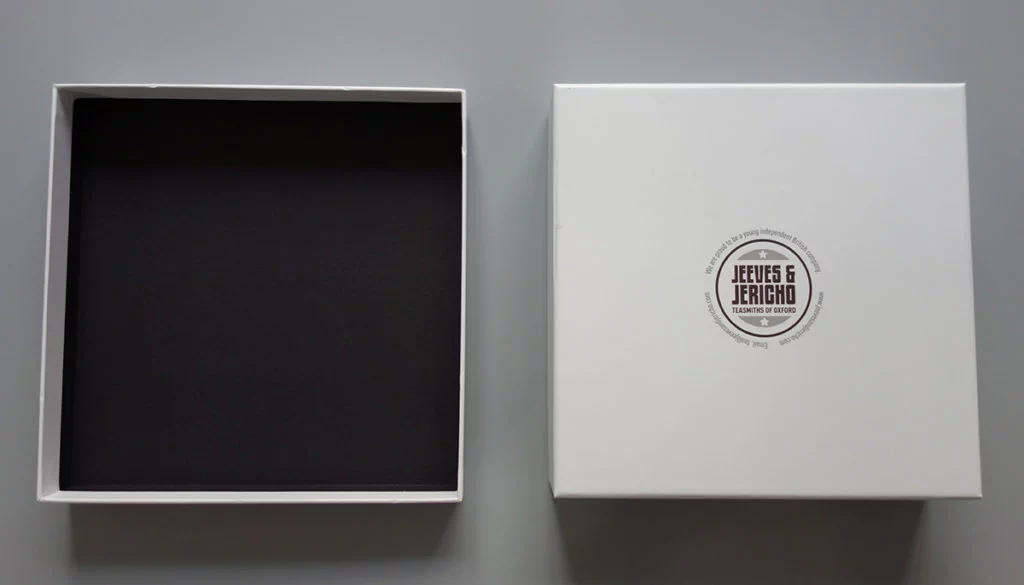 lift off lid rigid box with dividers