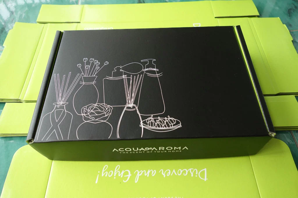 corrugated box printed inside and outside